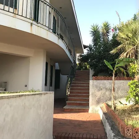 Villa Lazy Corner