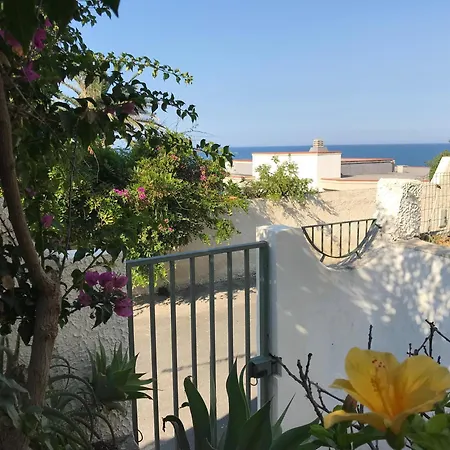 Villa Lazy Corner Agnone Bagni